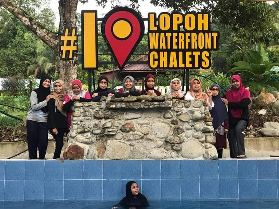 Lopoh Waterfront Budget Chalets Villa Hulu Langat Ngoại thất bức ảnh
