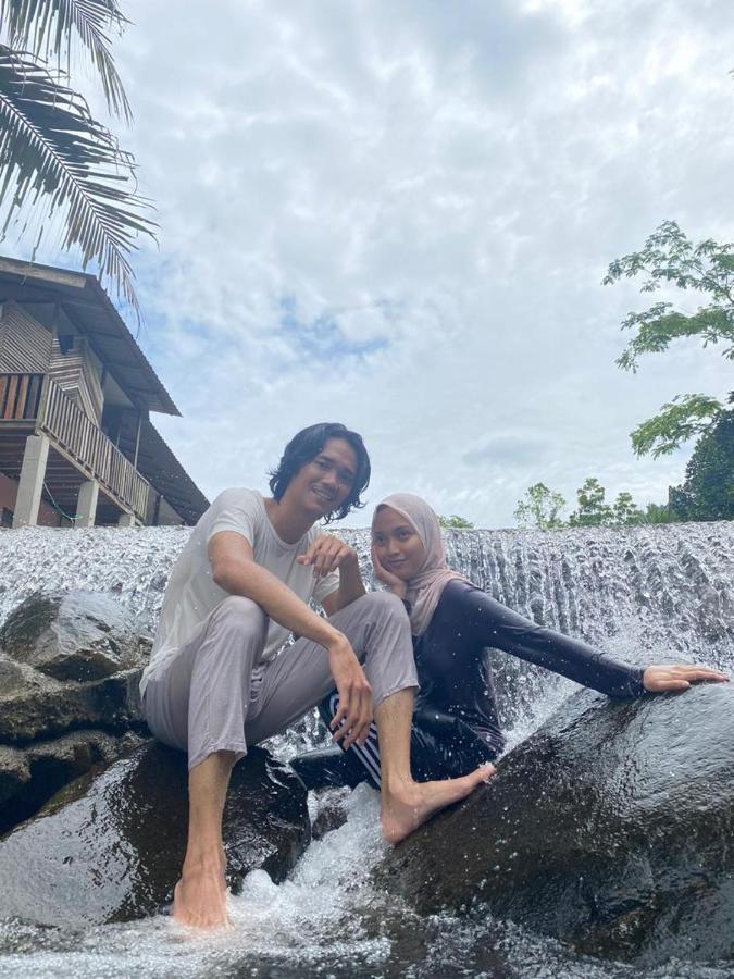 Lopoh Waterfront Budget Chalets Villa Hulu Langat Ngoại thất bức ảnh