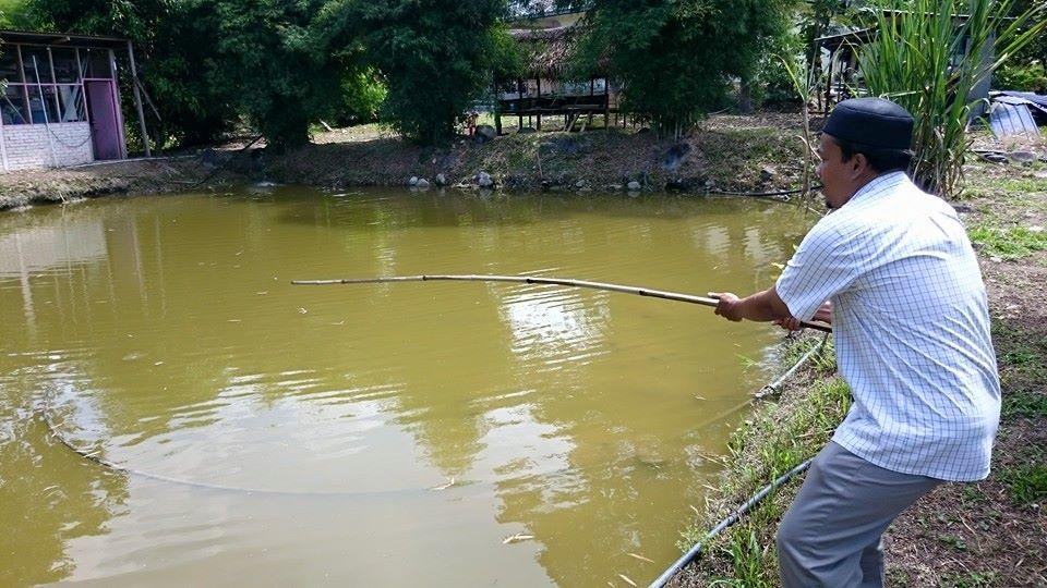 Lopoh Waterfront Budget Chalets Villa Hulu Langat Ngoại thất bức ảnh